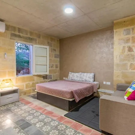 Pool & - Wellness St Martin * L-Imgarr