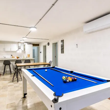 Vilă Pool & - Wellness St Martin