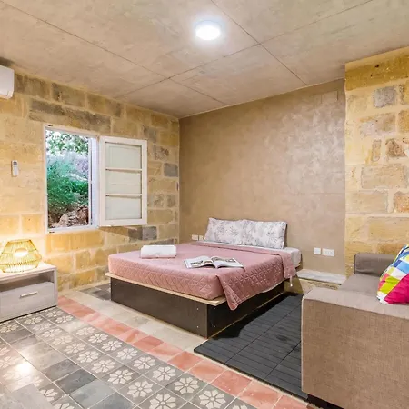 Pool & - Wellness St Martin * L-Imgarr