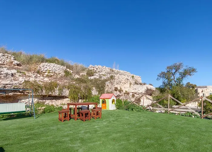 Pool & - Wellness St Martin L-Imgarr